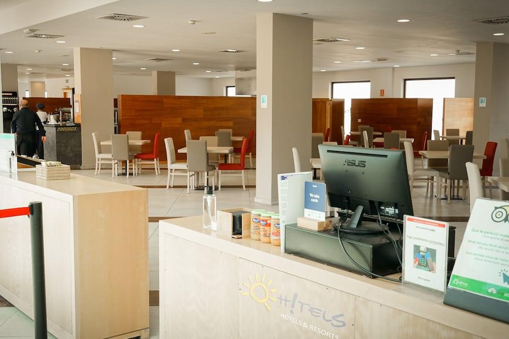 Ohtels Campo De Gibraltar Hotel La Línea de la Concepción Kültér fotó