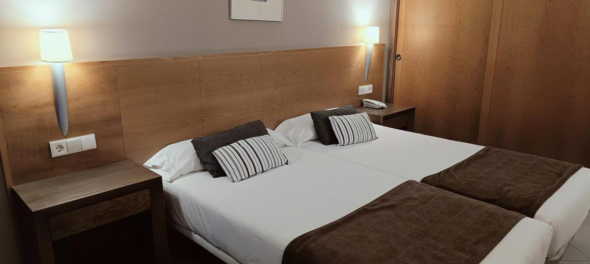 Ohtels Campo De Gibraltar Hotel La Línea de la Concepción Kültér fotó