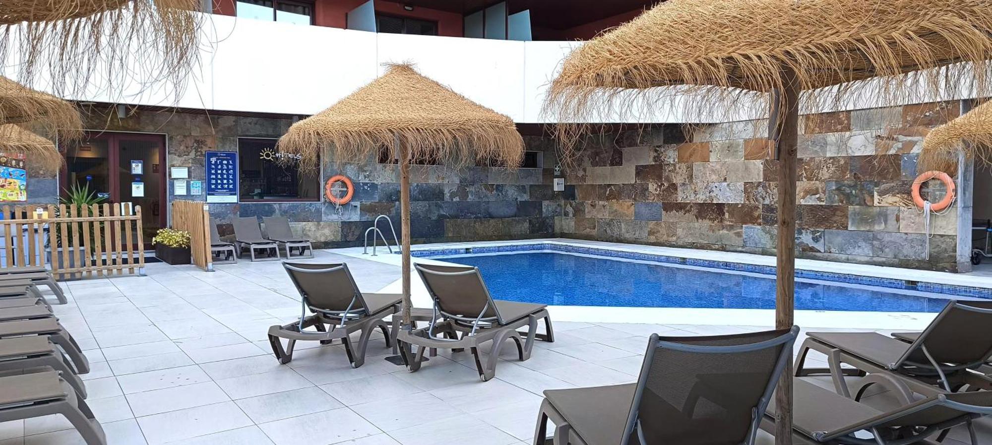 Ohtels Campo De Gibraltar Hotel La Línea de la Concepción Kültér fotó